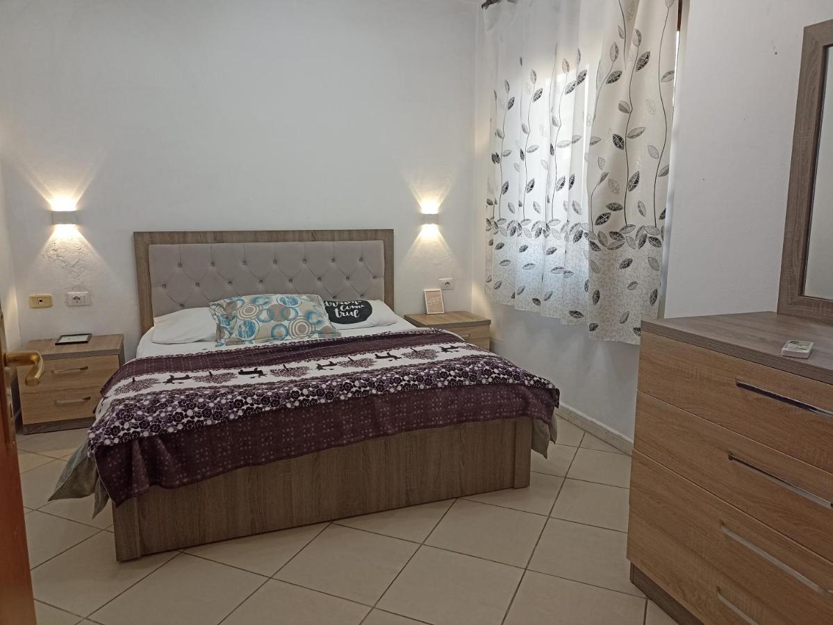 1+1 Ap With Balcony * Tirana