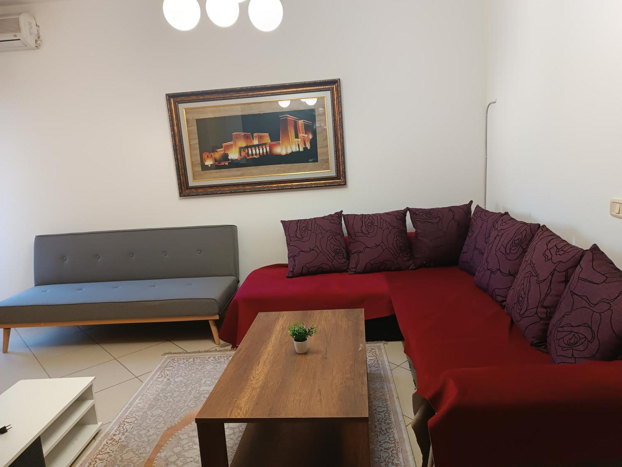 1+1 Ap With Balcony Apartament Tirana